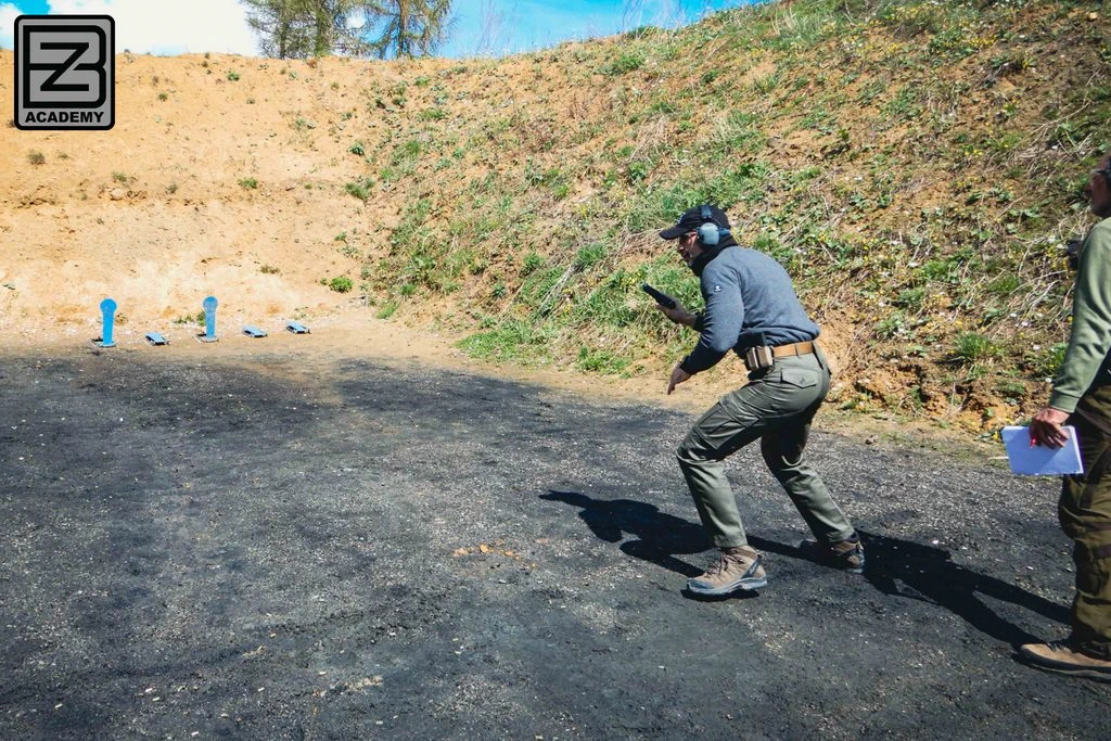 Pistol Instructor photo 4