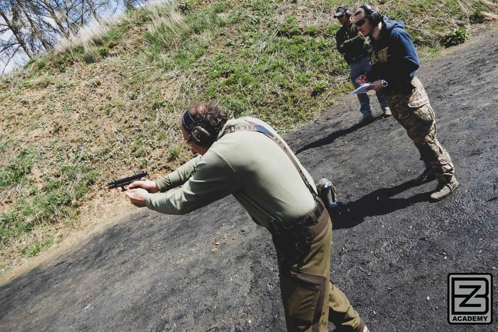 Pistol Instructor photo 14