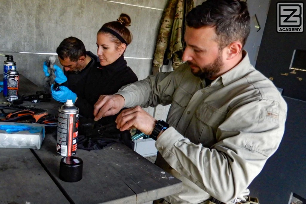 Pistol Instructor photo 44