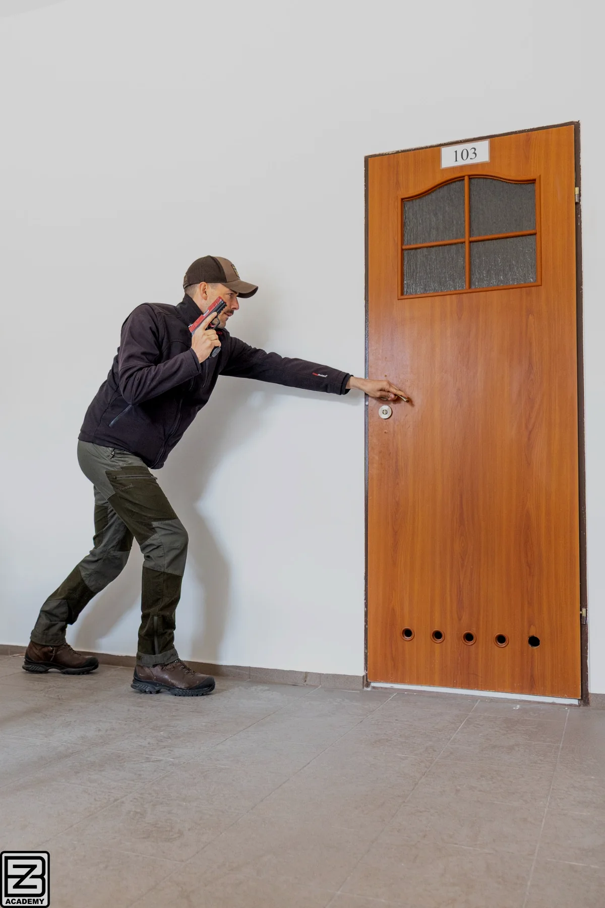 One Man CQB student practising entry and angle work at BZ Academy in Poland